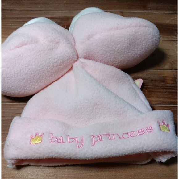 Baby Princess Cutie Pie Pink Booties and Embroidered Hat New Gift - Picture 1 of 7